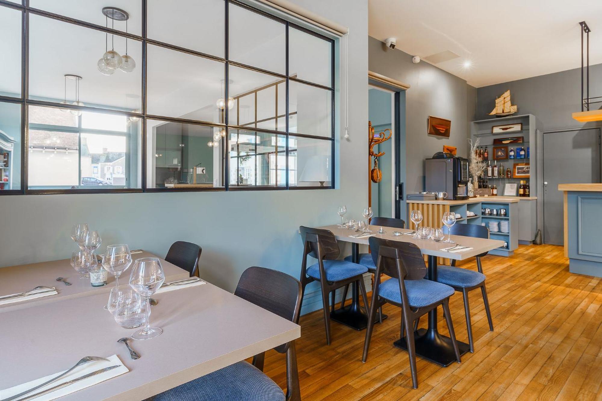 Hotel Restaurant De La Citadelle Lorient 3*
